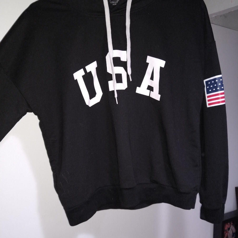 KIVENST MEDIUM HOODIE
